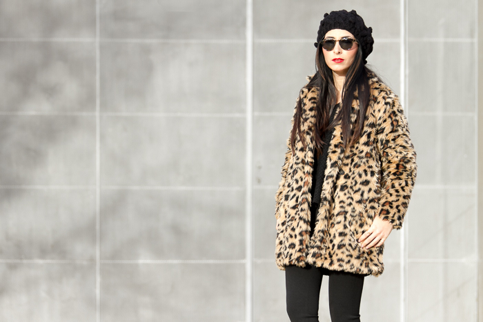 abrigo de peluche de leopardo