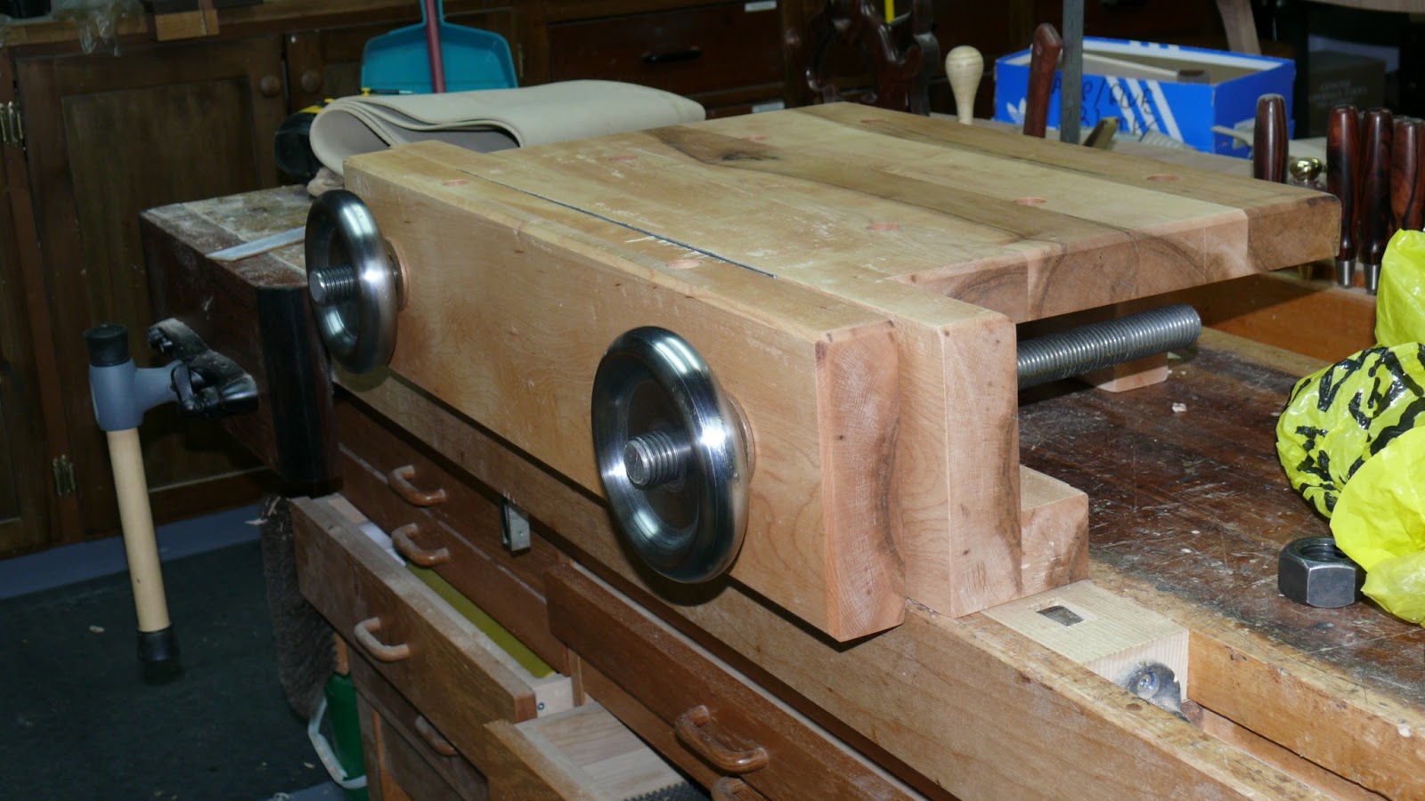 Rich's Woodcraft: Hand Tool Bench-on-Bench (aka Moxon Vise)