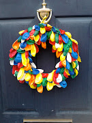 Balloon wreath. I struggled to find pins shorter than the diameter of the .