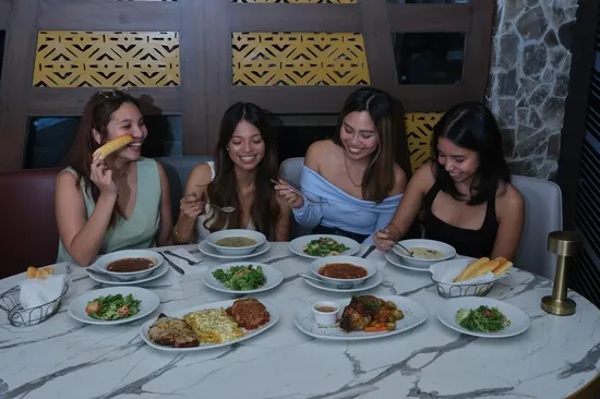 The New BFF Card Goes Digital: All Your Bistro Perks Are Just a Tap Away