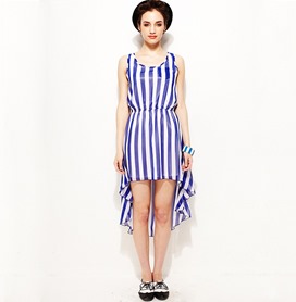 Street-Style-In-Stripes-Mystylespots2