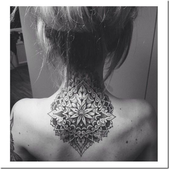 floral_mandala_cou_tatouage