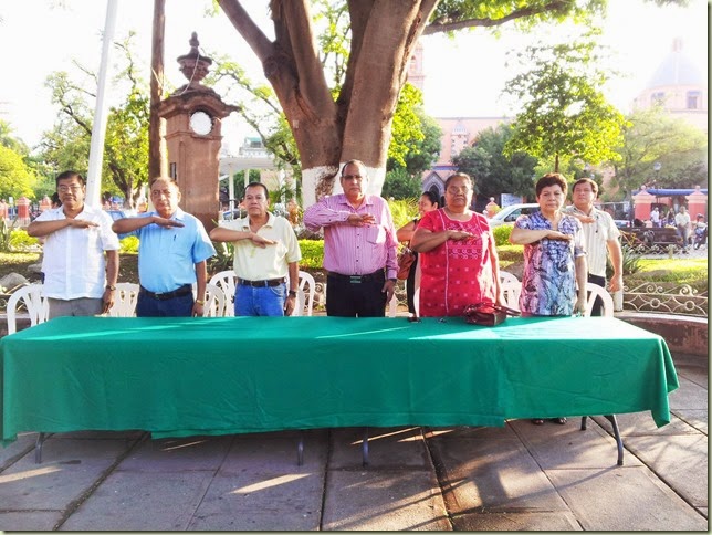 HONORES A LA BANDERA