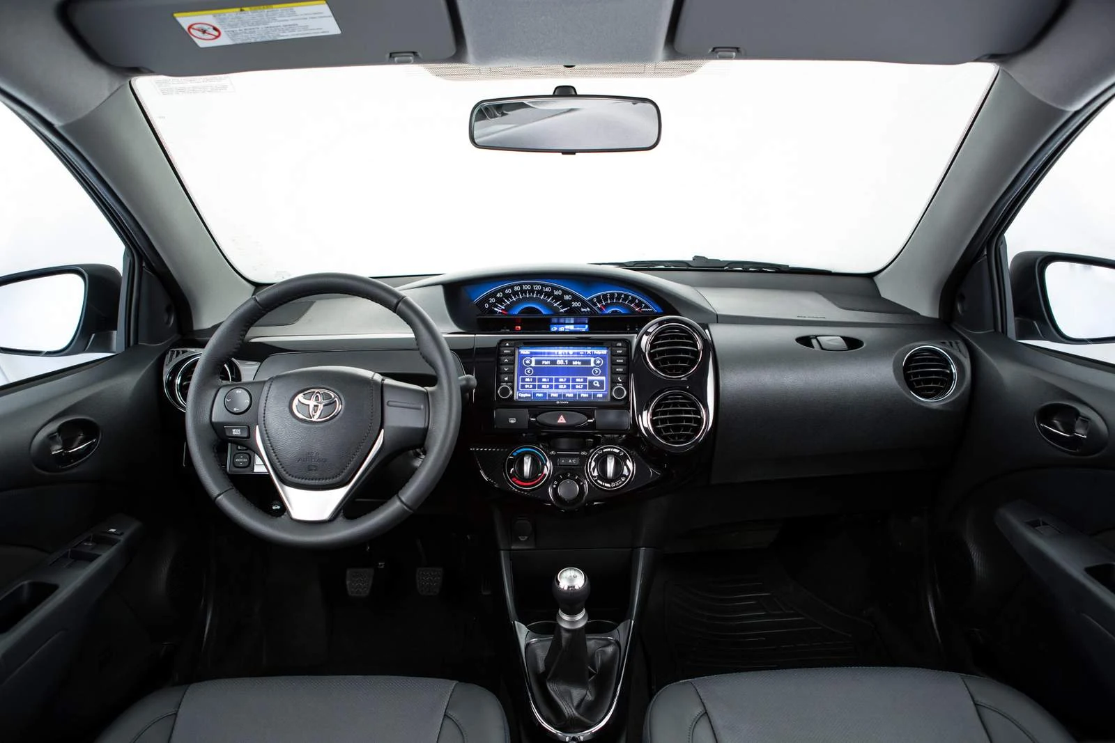 Toyota Etios Flex 2015