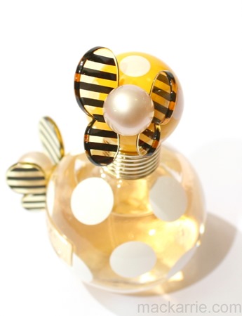 c_HoneyMarcJacobs3