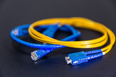 5 Advantages and Disadvantages of Fiber Optic Cable | Limitations & Benefits of Fiber Optic Cable