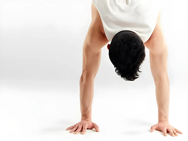 How To Do A Handstand For Beginners