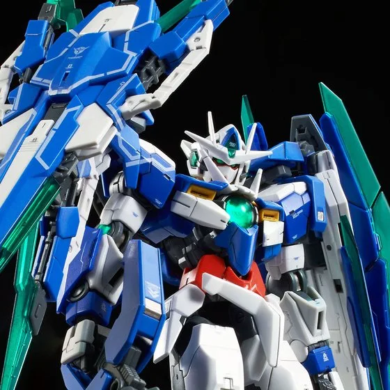 P-Bandai: RG 1/144 00 Qan[T] Full Saber 