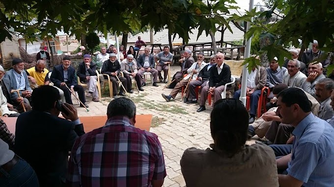 AK Parti Konya Milletvekili Ziya Altunyaldız Bozkır'ın mahallelerinde teşekkür ziyareti gerçekleştirdi.