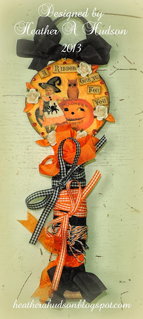 http://heatherahudson.blogspot.com/2013/10/vintage-halloween-ribbon-holder.html