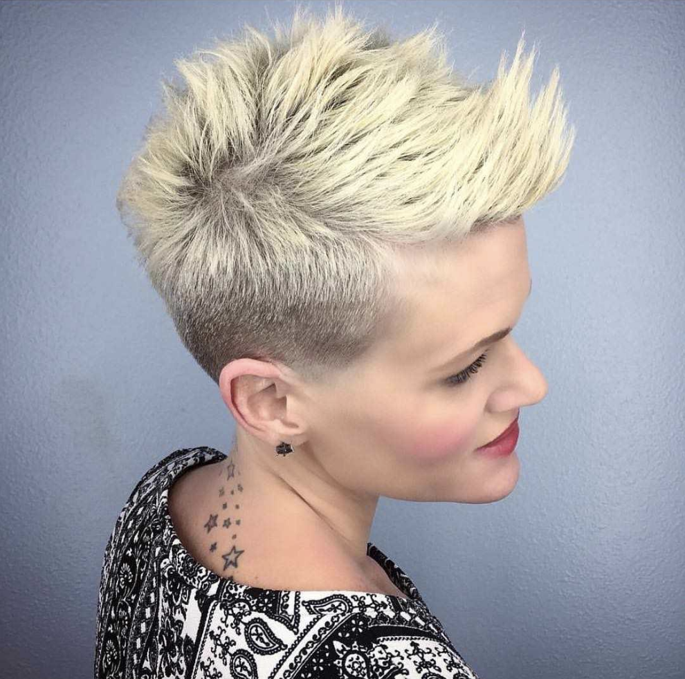 cute short hairstyles 2023