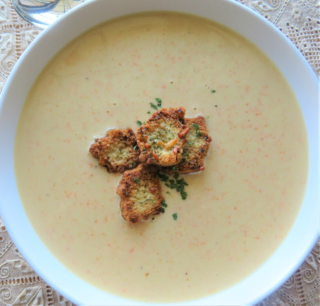 Garlic and White Cheddar Bisque