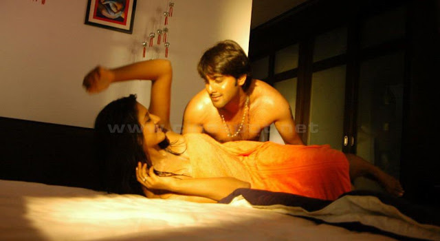 vimala raman hot bathroom scene