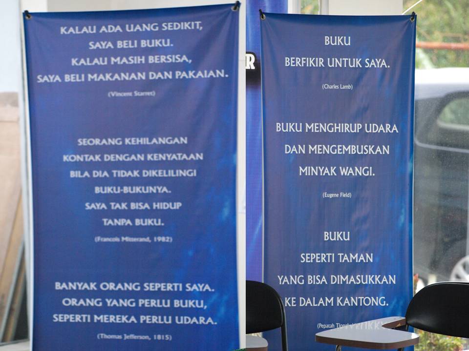Wisata Minangkabau: Rumah Puisi Taufiq Ismail