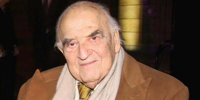 George Weidenfeld - 95-Year-Old Holocaust Survivor Funds Rescue Of 2,000 ISIS Victims