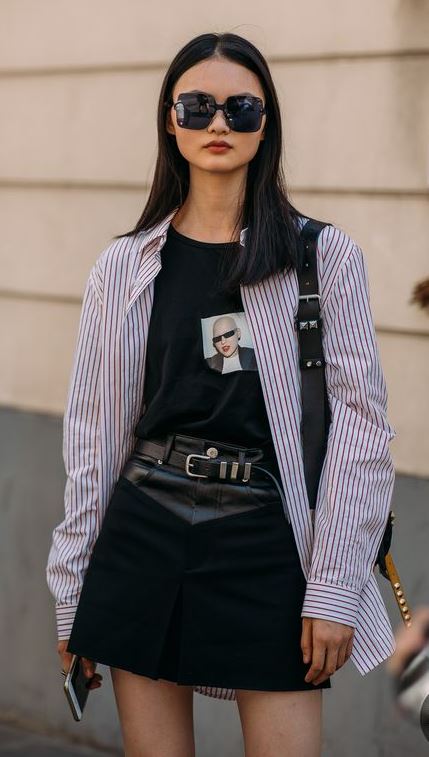 how to wear a striped shirt : black tee + bag + leather skirt