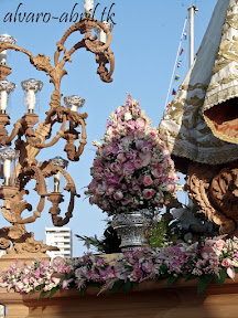 exorno-floral-procesion-carmen-coronada-malaga-2012-alvaro-abril-flor-(38).jpg