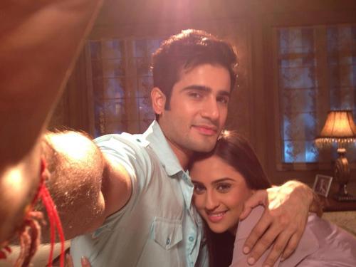 Karan Tacker & Krystle Dsouza Couple HD Wallpapers Free Download