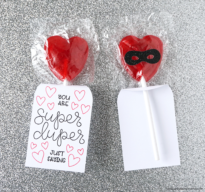 Valentine Superhero Lollipops