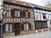 2014.09.11-055 maisons à pans de bois