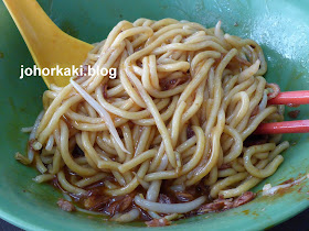 River-South-Hoe-Nam-Best-Prawn-Noodles-Singapore-河南肉骨大虾面
