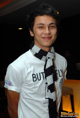 Foto Cowok Indonesia Ganteng, Cakep, Bugil, Telanjang: 05/28/09