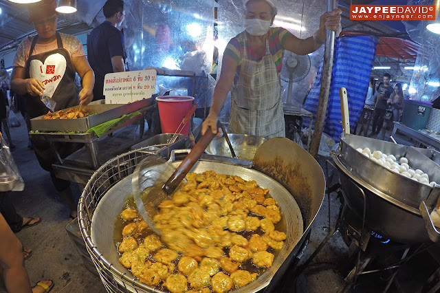 chao fa night market, weekend market, phuket night market, souvenir shop phuket, thailand, olk phuket town, patong, patong beach