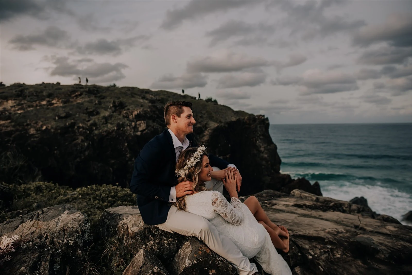 bird and boy photography beach wedding grace loves lace florals