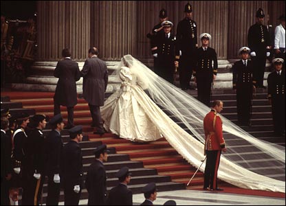 princess diana wedding pictures. princess diana wedding