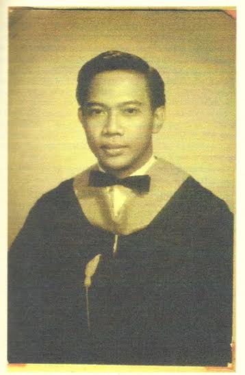 Binay took his law course at the UP College of Law and passed the 1968 bar exams.