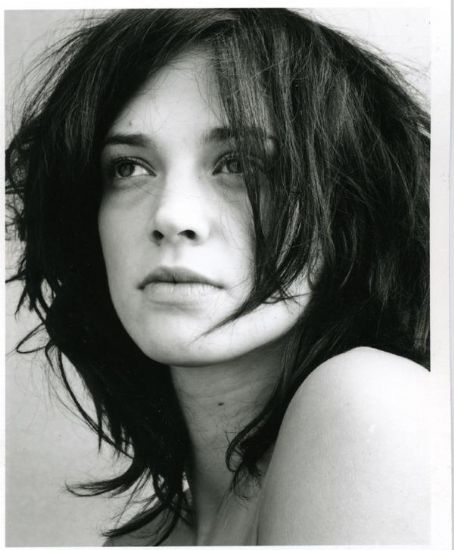  was Italian actress Asia Argento's directing debut Scarlet Diva