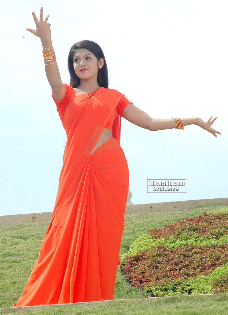 Ragalahari: Pratishta Exposing Navel Pics In Saree and Other Dress Hot Gallery
