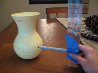 Drawing Consistant Lines Around Vase with Ruler and Pen