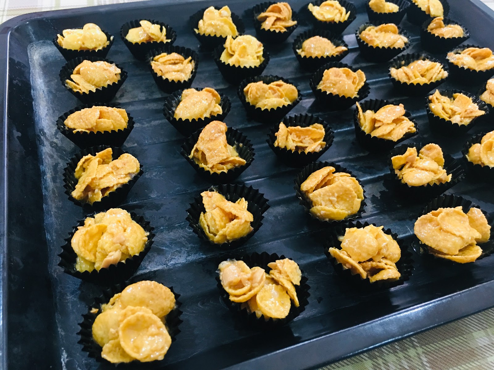 Resepi Cornflakes Madu Sukatan Cawan - Surasmi T