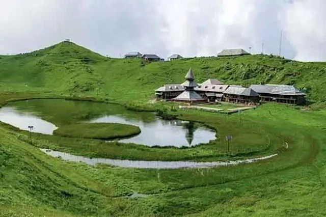 la vallée de Kullu en Mai