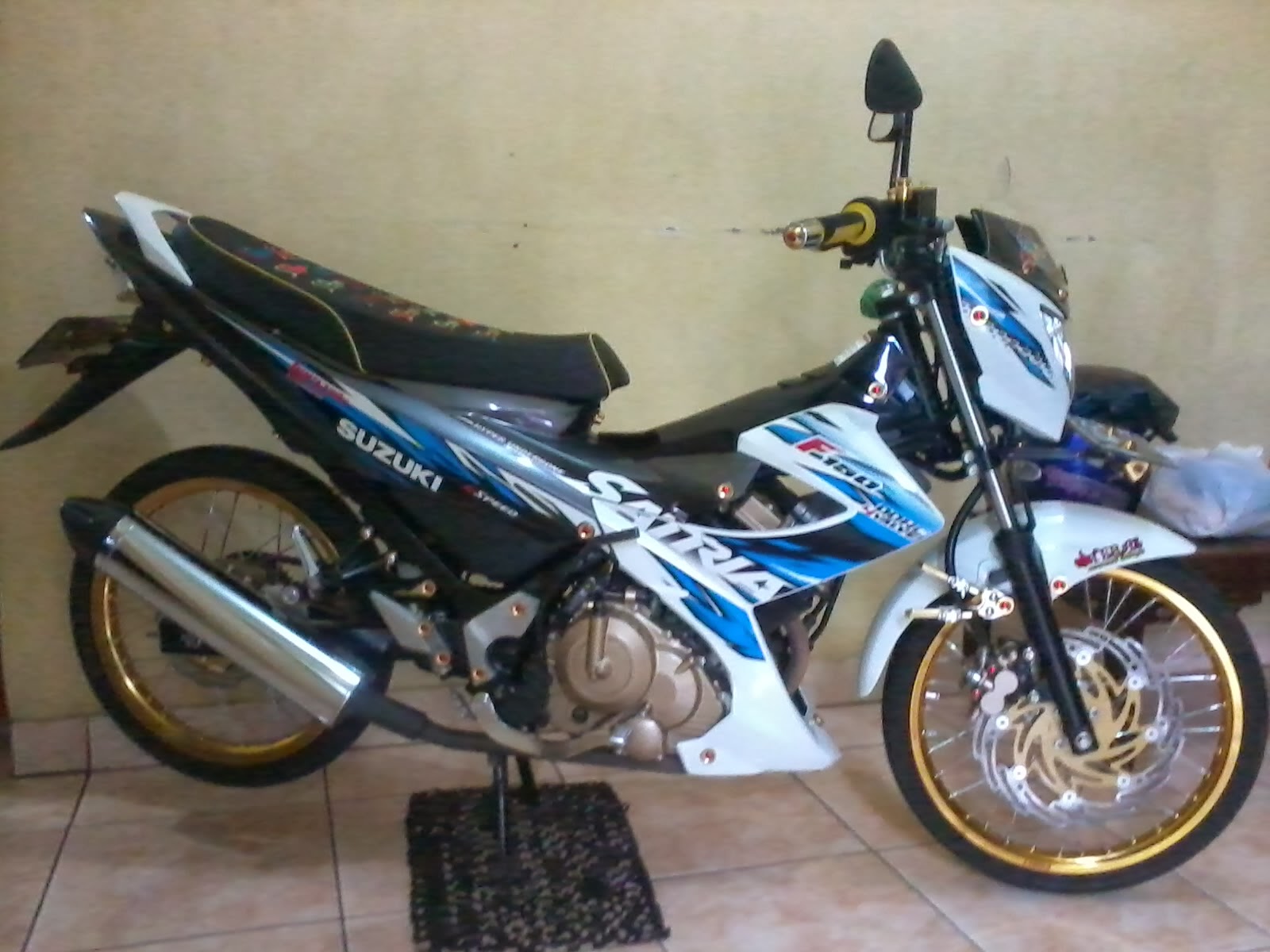 SATRIA FU FACELIFT NEW SIMPLE 2014