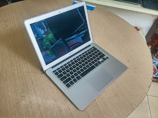 macbook-cu-mac-air-md-760