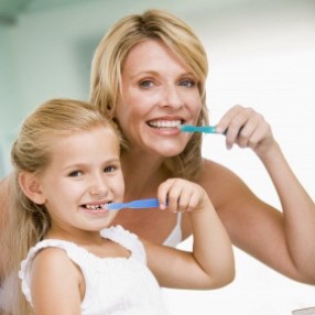 Cara Menggosok Gigi yang Baik dan Benar