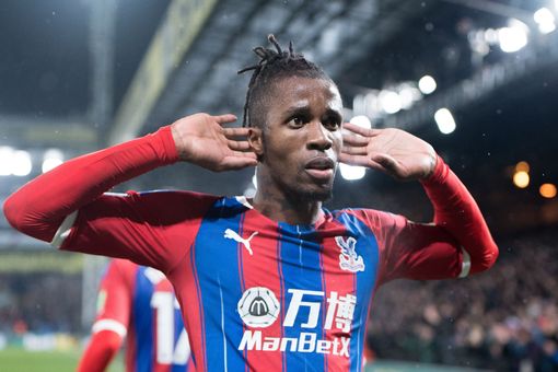 Wilfried Zaha's agent in talks with Tottenham