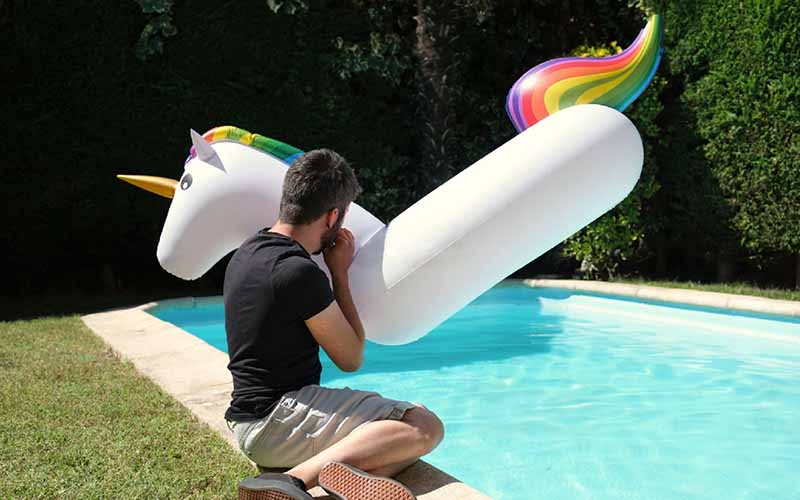How To Inflate A Pool Float Without A Pump