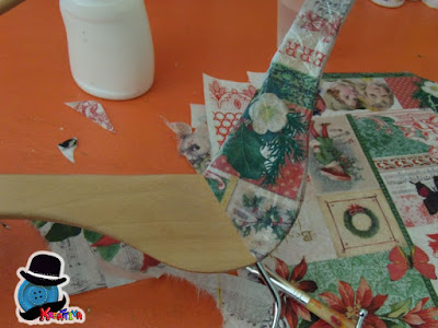 come personalizzare una stampella con decoupage