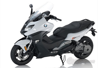  Ada aneka macam varian dan jenis motor yang diproduksi oleh BMW Daftar Harga Motor Skuter BMW C 650 Sport Terbaru AGUSTUS 2018