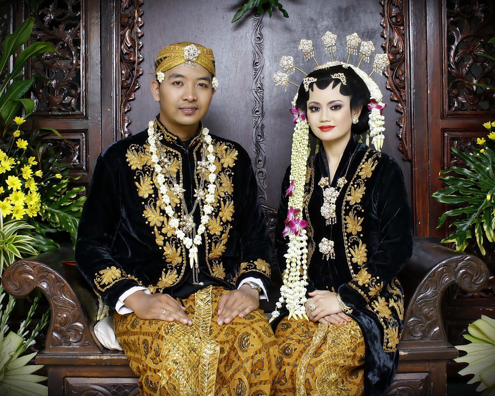 Tata Cara Ritual Pernikahan Adat  Jawa 