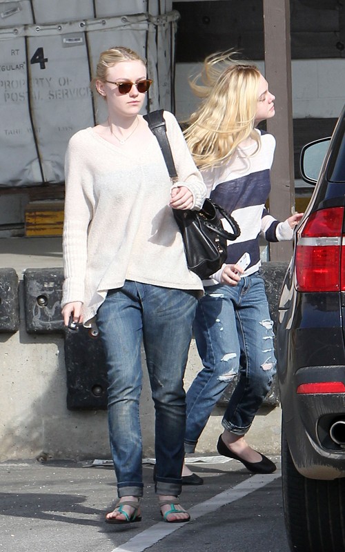 Dakota and Elle Fanning were spotted in Los Angeles CA
