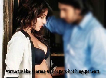 Hot Photoshoot of Anushka Sharma 2012