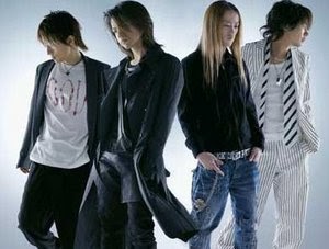 BIOGRAFI L'Arc~En~Ciel  Aries Club 17