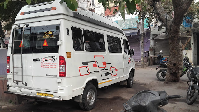 tempo traveller from gurgaon to mathura vrindavan