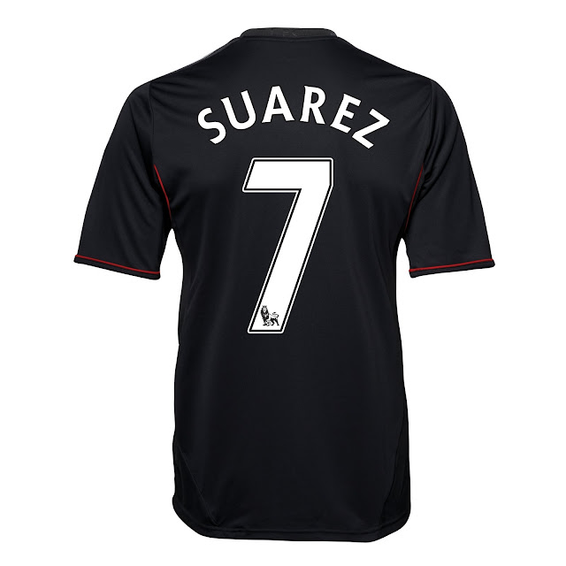 Nouveau maillot Liverpool Suarez