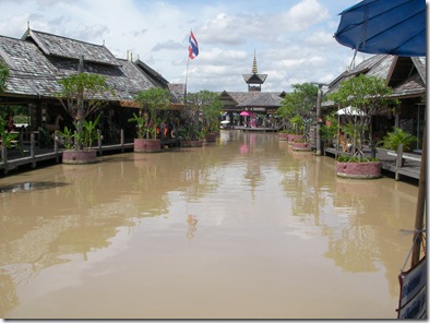 ตลาดน้ำสี่ภาค (2)