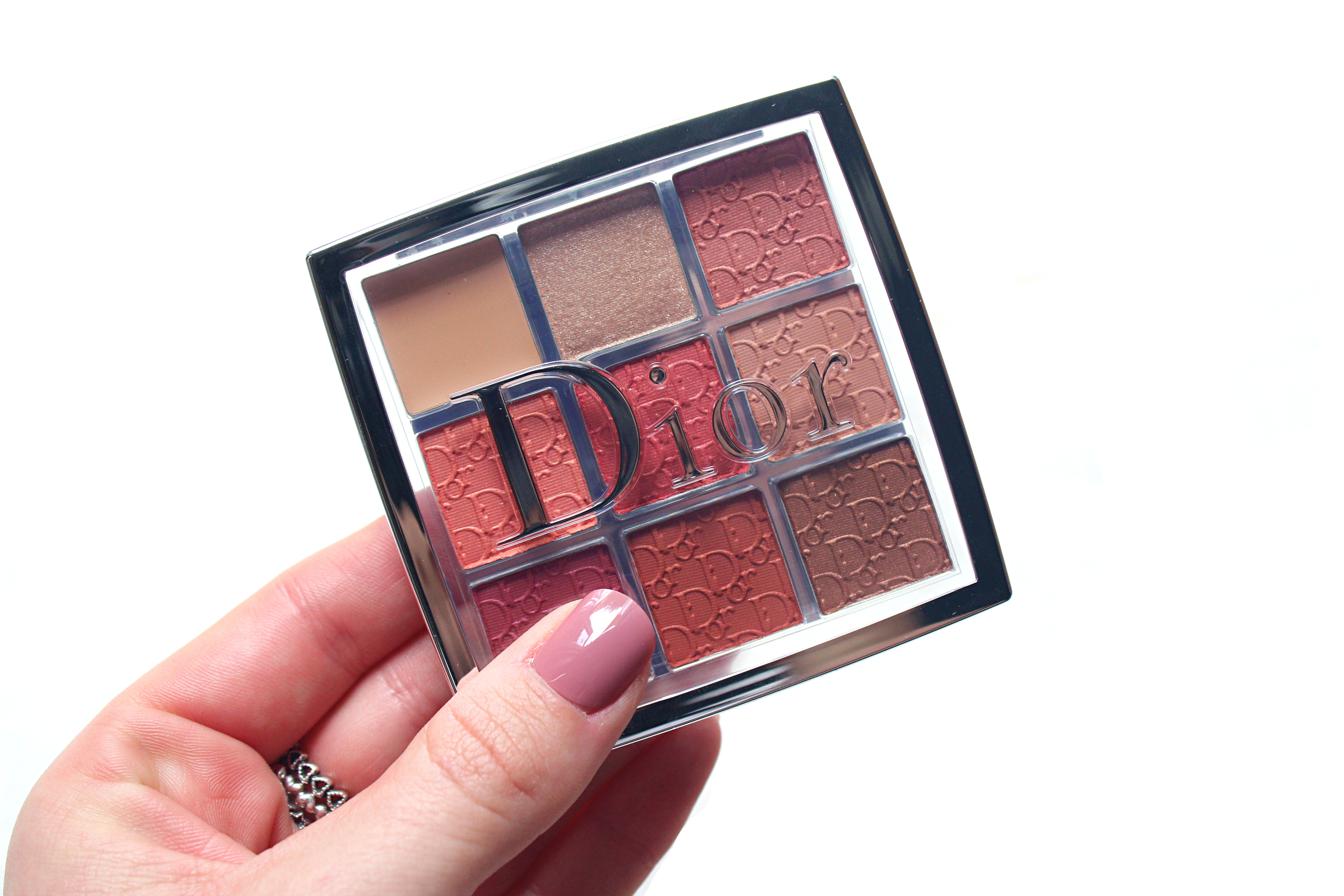 Dior Backstage Eyeshadow Palette in 007 Coral Neutrals Review (+ Swatches)